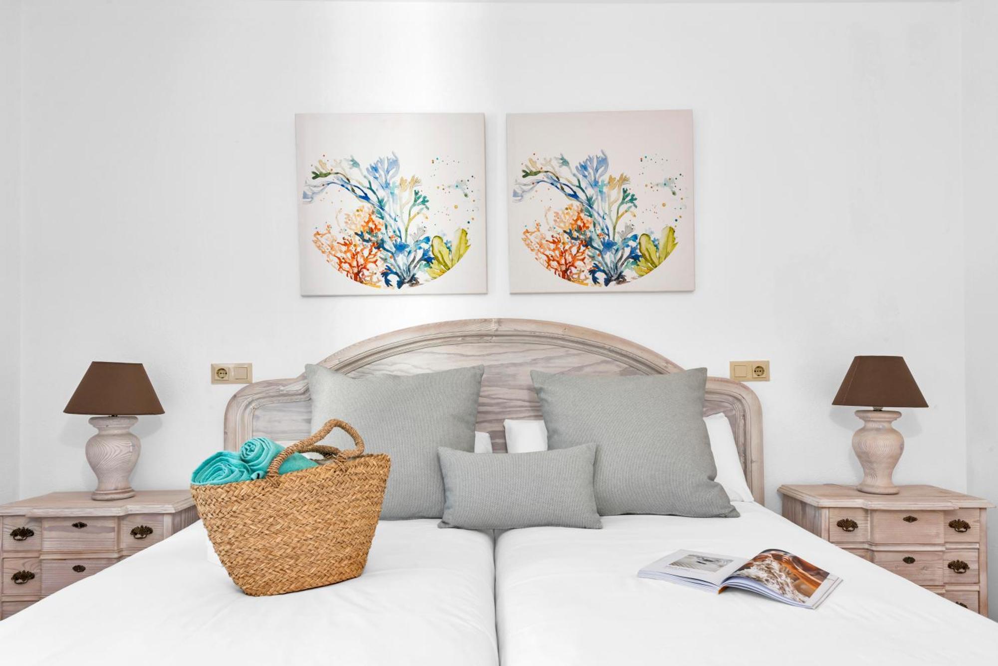 Aparthotel Ona Cala Pi Club Экстерьер фото